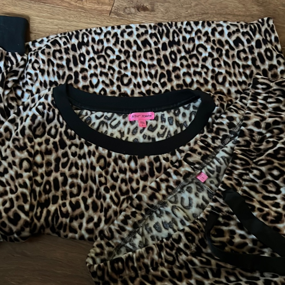 Betsy Johnson pajama women’s